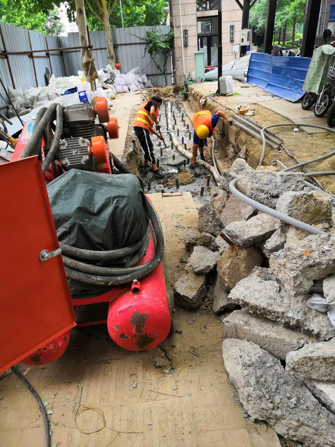 鹰潭地基加固解决房子的地基下沉问题